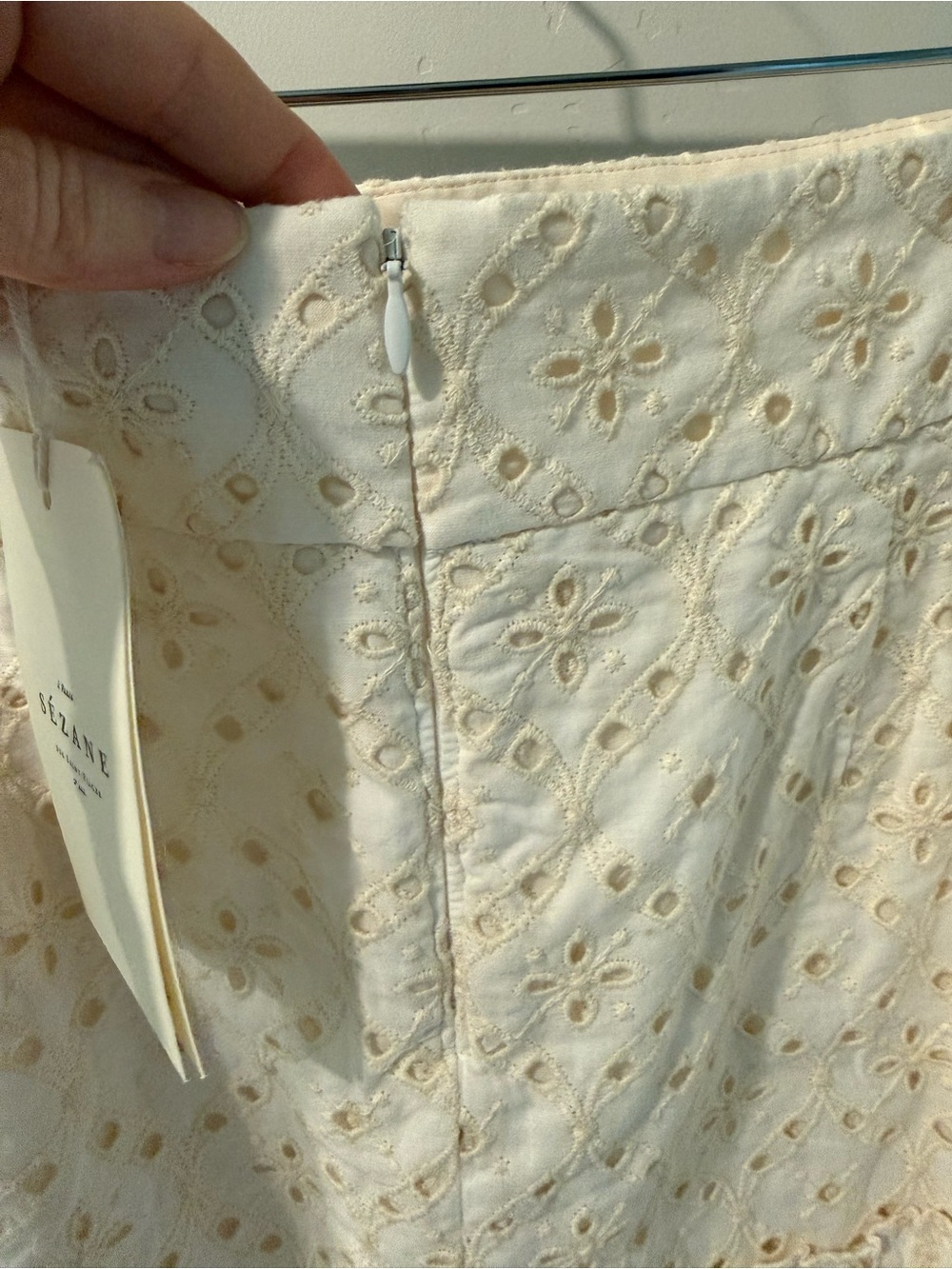 Sezane Cream Eyelet Tiered Mini Skirt NWT - Picture 4 of 10